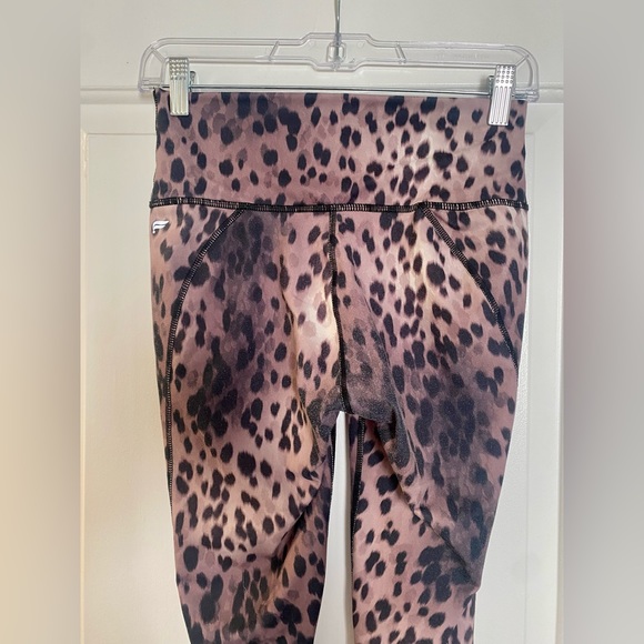 Fabletics - Picture 3 of 5